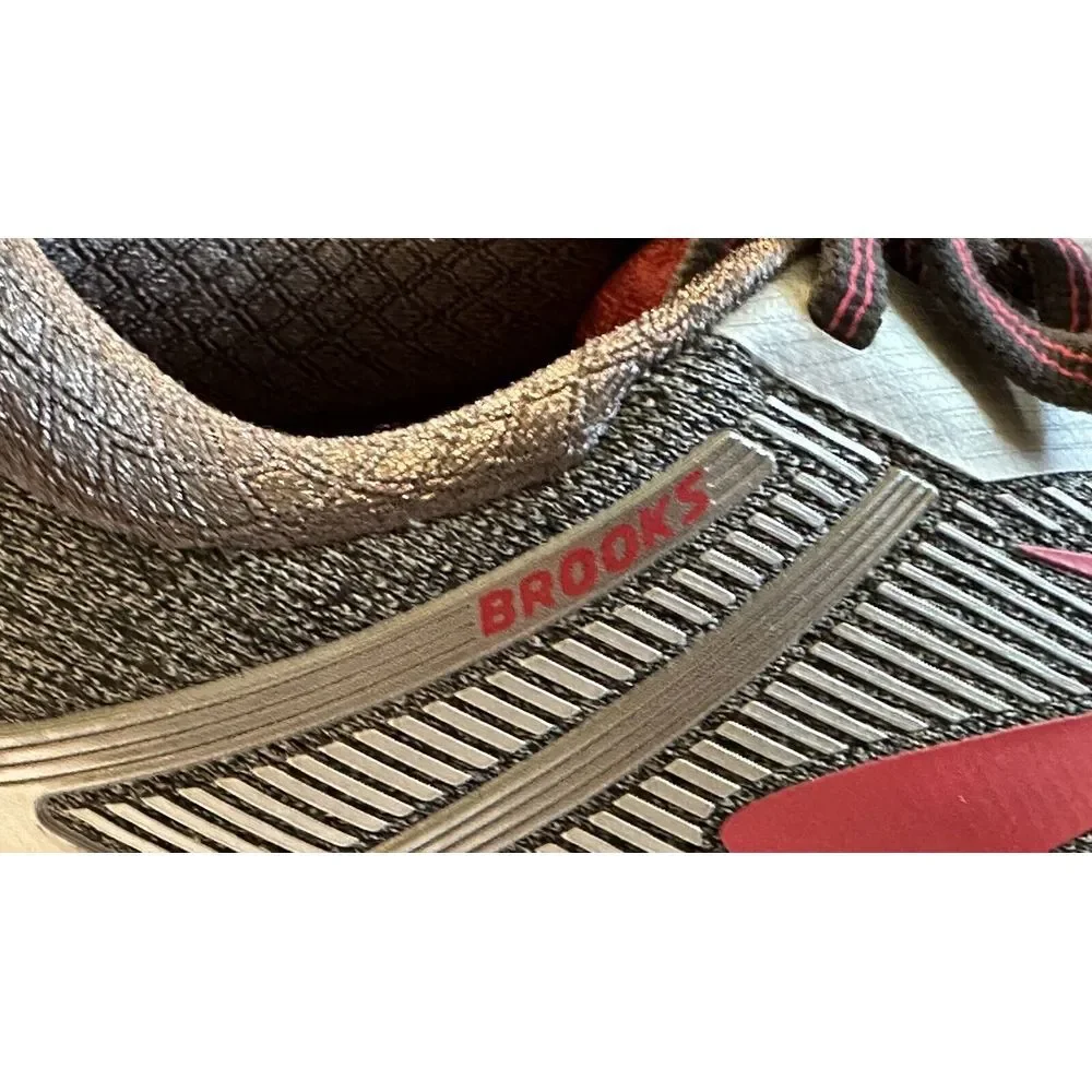 Brooks up sale